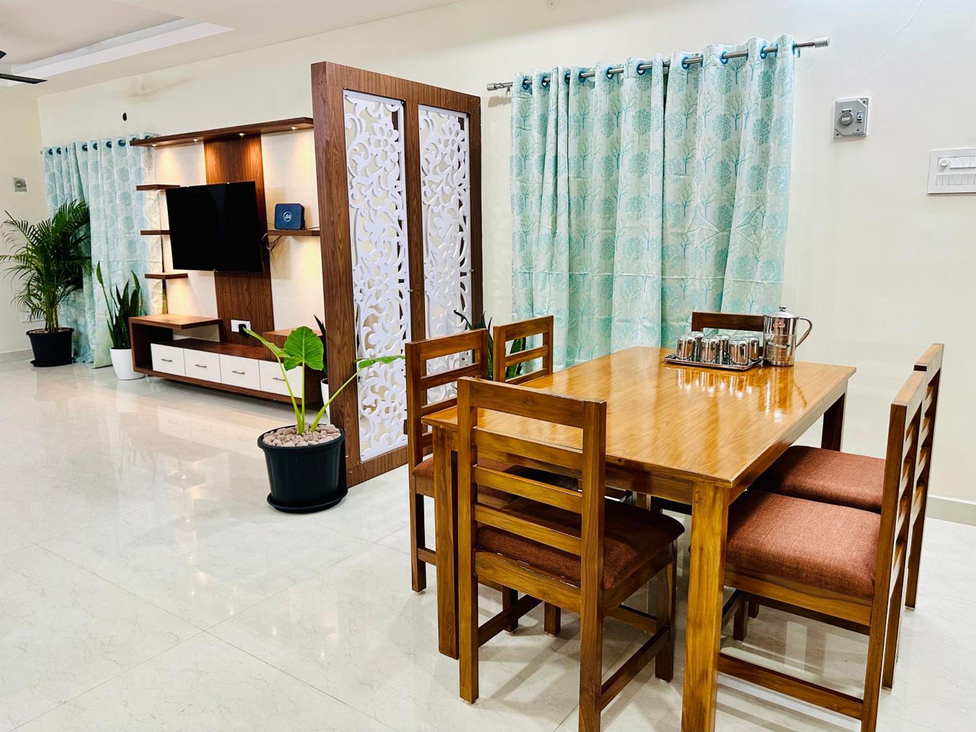 Truelife - 3Bhk Family Suites - Ps4 Pure Veg Restaurant On The Way To Balaji Temple - 2500 Sft Large Signature Apartment - Modular Kitchen - Super Fast Wifi, Smart Tv, 250 Jio Channels - Parking - Easy Access To All Temples - Top Service With Lots Of Tirupati Exteriér fotografie