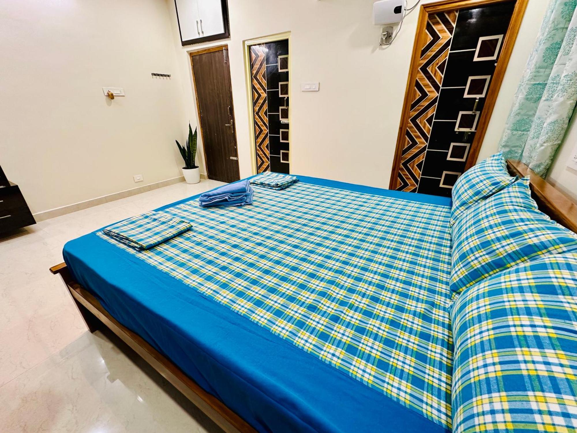 Truelife - 3Bhk Family Suites - Ps4 Pure Veg Restaurant On The Way To Balaji Temple - 2500 Sft Large Signature Apartment - Modular Kitchen - Super Fast Wifi, Smart Tv, 250 Jio Channels - Parking - Easy Access To All Temples - Top Service With Lots Of Tirupati Exteriér fotografie