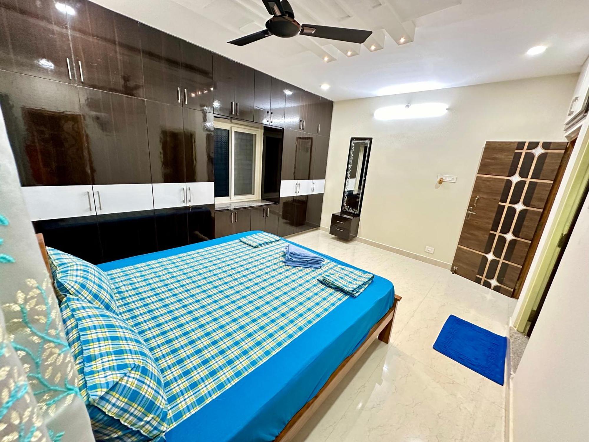 Truelife - 3Bhk Family Suites - Ps4 Pure Veg Restaurant On The Way To Balaji Temple - 2500 Sft Large Signature Apartment - Modular Kitchen - Super Fast Wifi, Smart Tv, 250 Jio Channels - Parking - Easy Access To All Temples - Top Service With Lots Of Tirupati Exteriér fotografie
