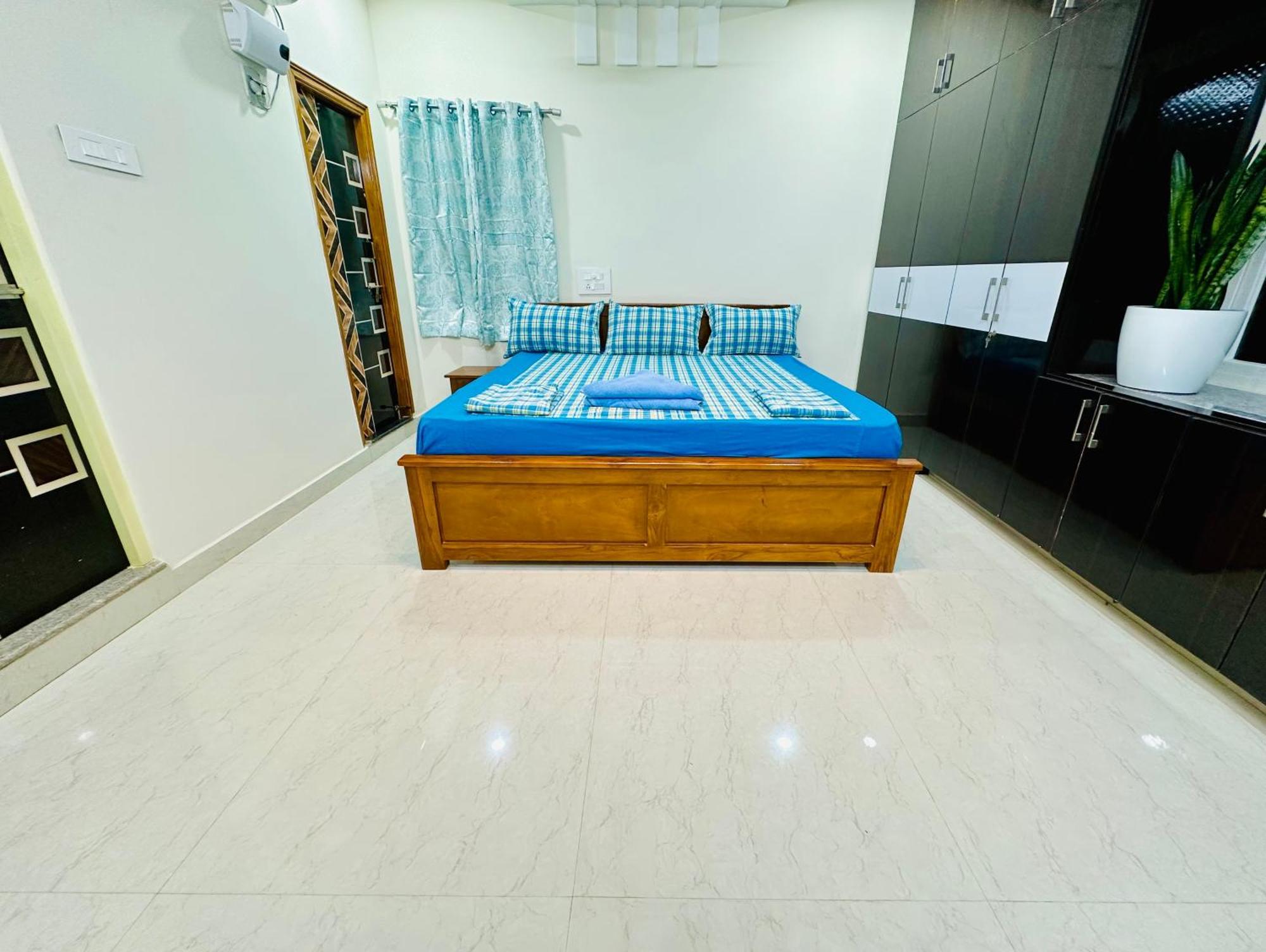 Truelife - 3Bhk Family Suites - Ps4 Pure Veg Restaurant On The Way To Balaji Temple - 2500 Sft Large Signature Apartment - Modular Kitchen - Super Fast Wifi, Smart Tv, 250 Jio Channels - Parking - Easy Access To All Temples - Top Service With Lots Of Tirupati Exteriér fotografie