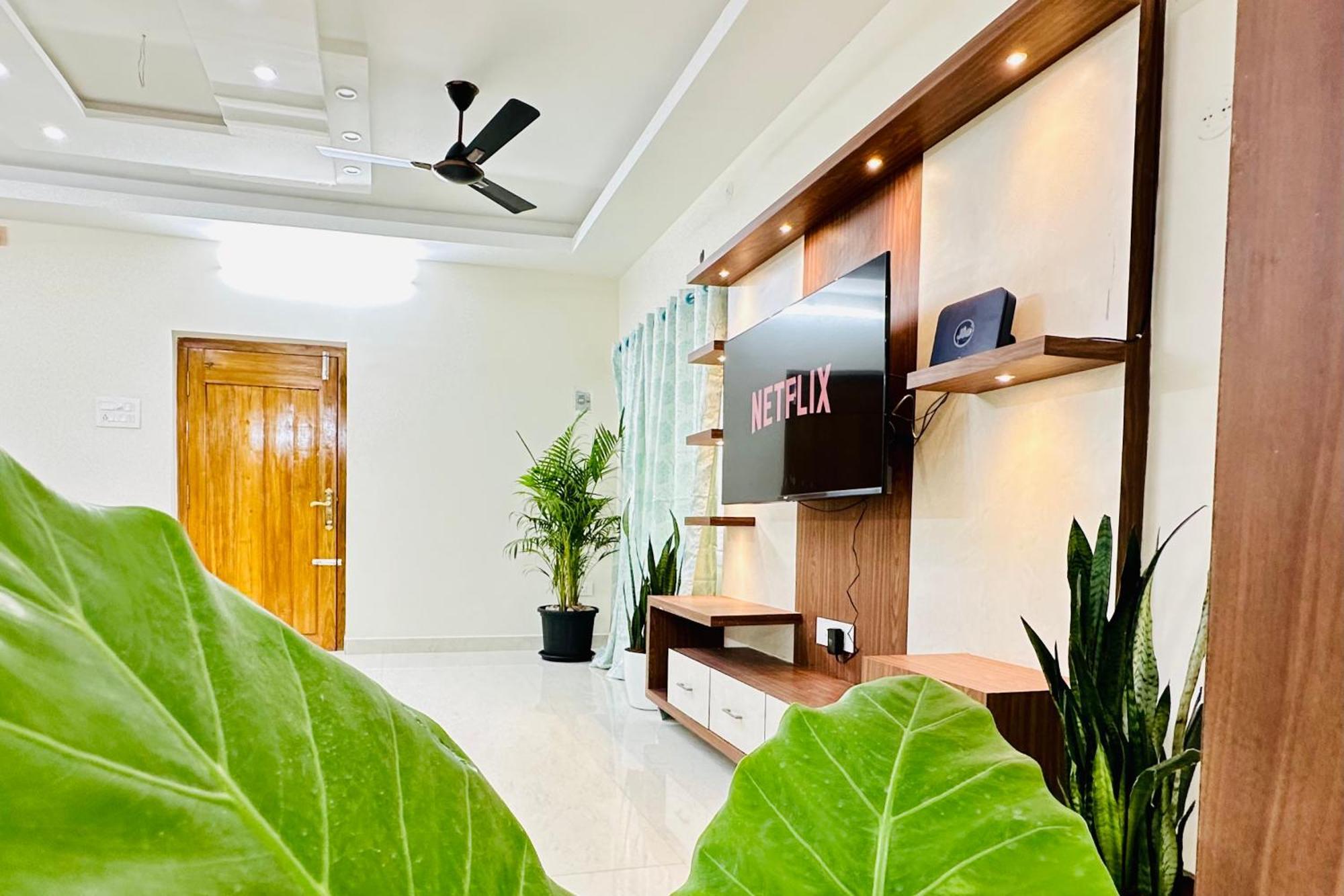 Truelife - 3Bhk Family Suites - Ps4 Pure Veg Restaurant On The Way To Balaji Temple - 2500 Sft Large Signature Apartment - Modular Kitchen - Super Fast Wifi, Smart Tv, 250 Jio Channels - Parking - Easy Access To All Temples - Top Service With Lots Of Tirupati Exteriér fotografie